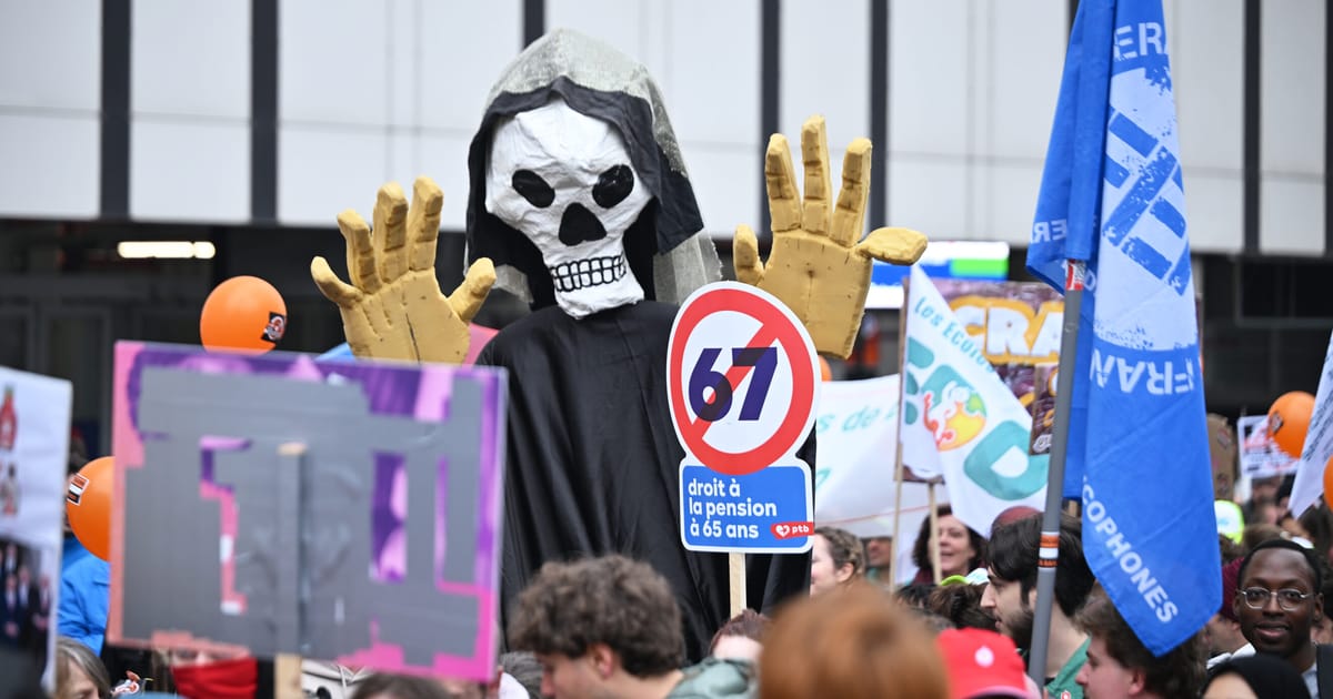 EU considers withholding funds from countries that don’t fix pension systems – POLITICO