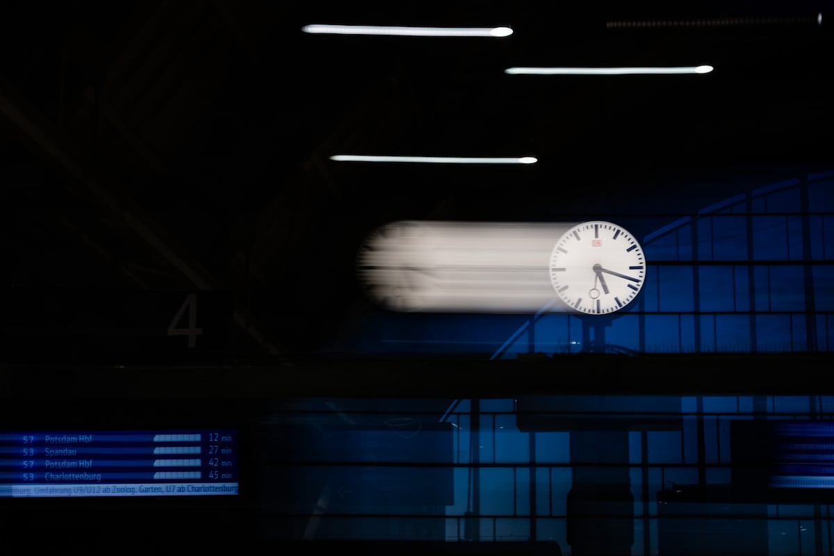 Fear of desynchronization: Why doesn’t Europe abolish daylight saving time? | Society