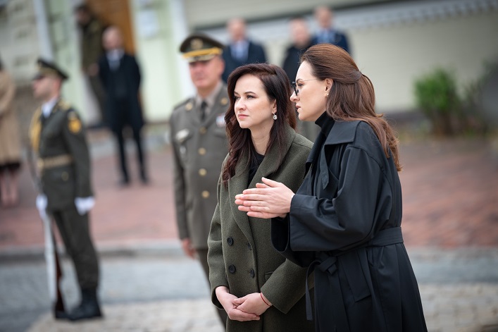 Lithuania is exploring ways to boost support for Ukraine; the country has already provided nearly €1.8B in aid to Kyiv.