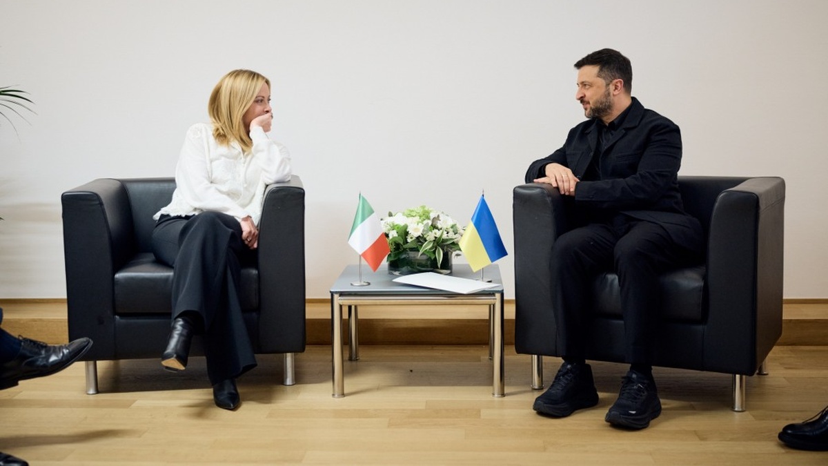 Zelenskyy, Meloni discuss protection of Ukrainian energy from Russian attacks, SAFE program