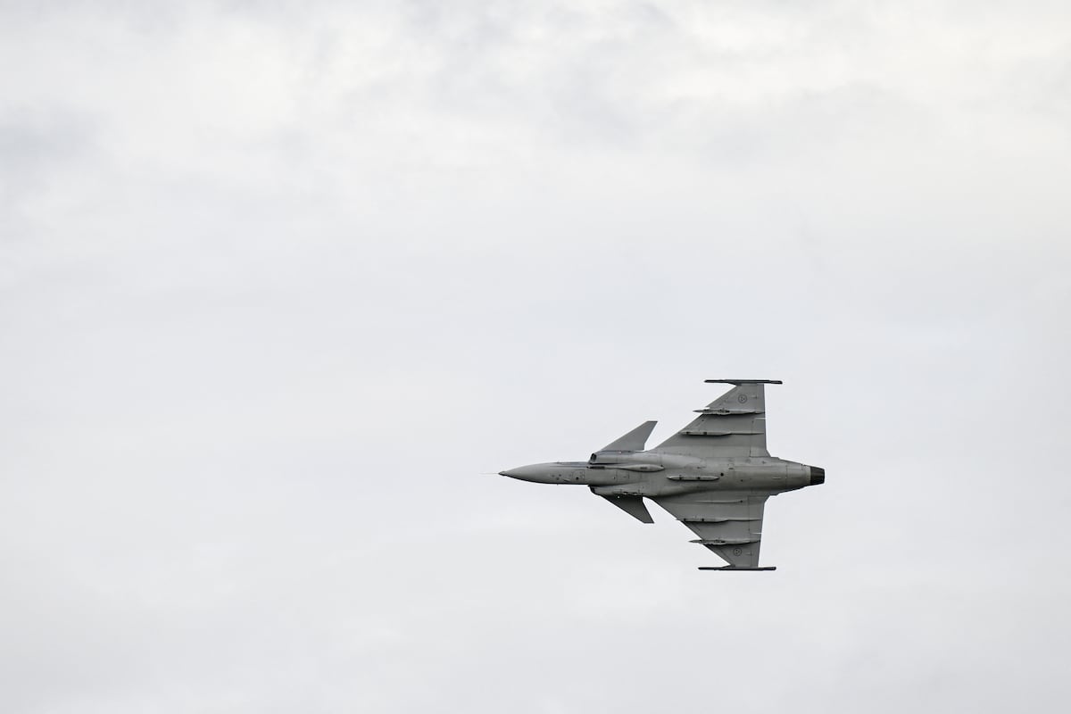 Ukraine gets in line for Swedish Gripen-E fighter jets