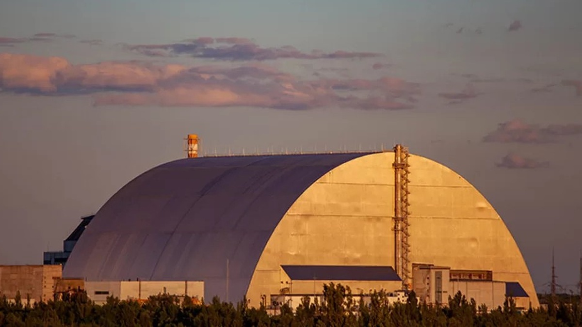 Chornobyl NPP in blackout due to hostile shelling of power facility in Slavutych