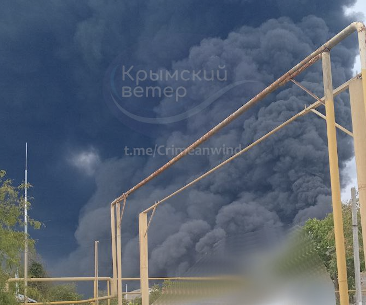 ’16 fuel tanks damaged’ — Russian oil terminal in occupied Crimea still burning, Ukraine’s General Staff says