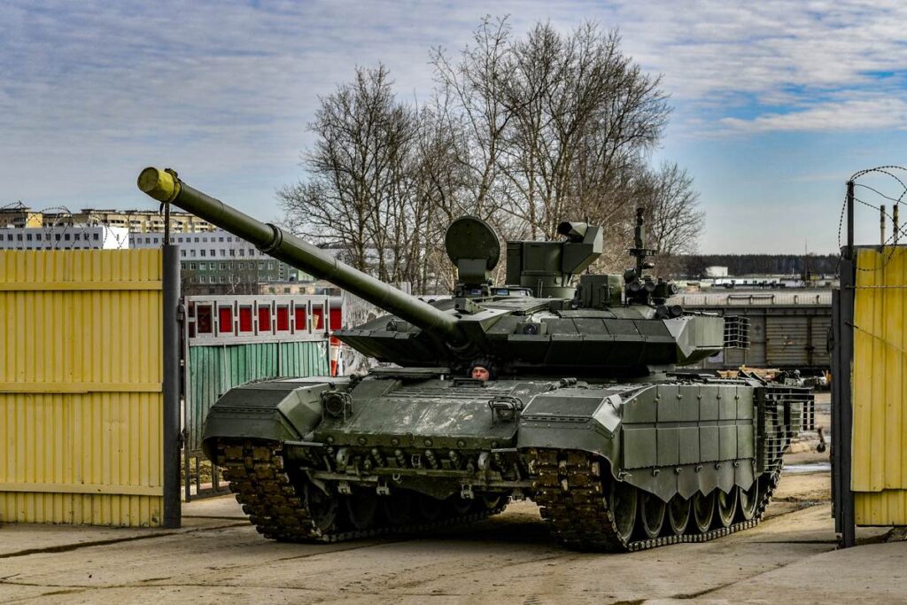 Russia turns old tanks into “new” T-90Ms—and it’s almost out of old ones