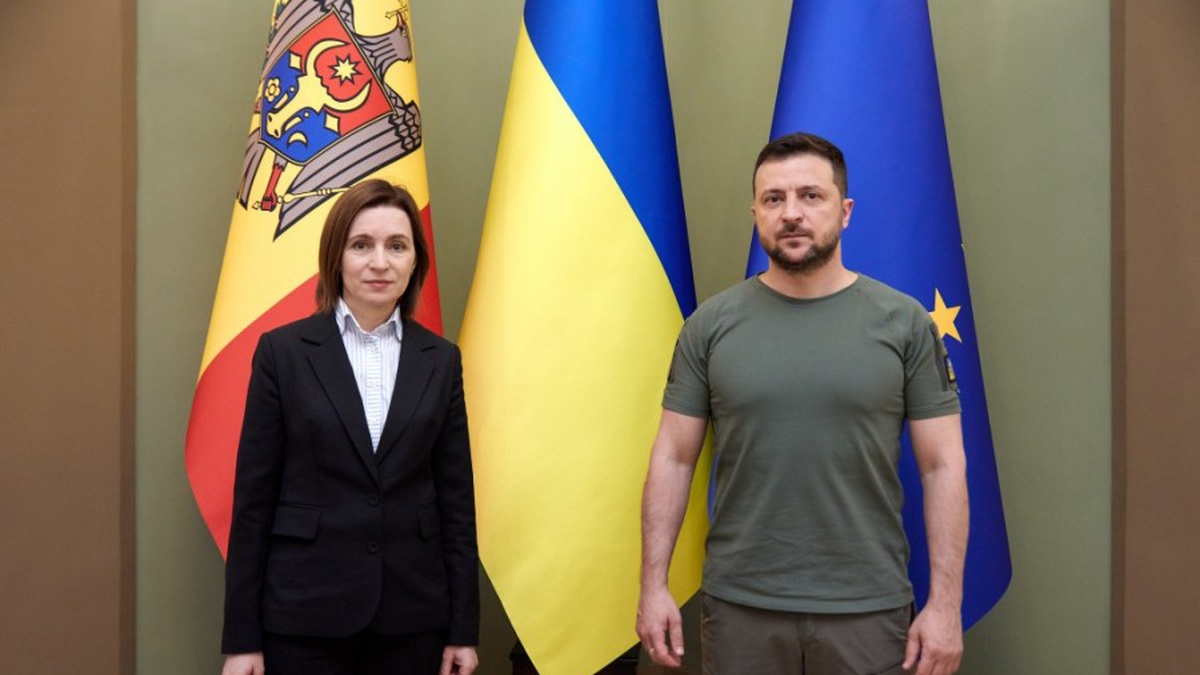 Zelenskyy and Sandu discuss the need to simultaneously open first cluster of negotiations on EU accession