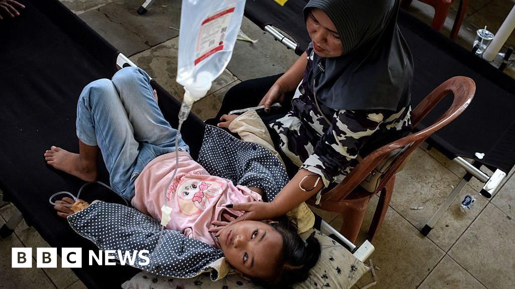 Indonesia food poisonings and protests test Probowo’s first year in office