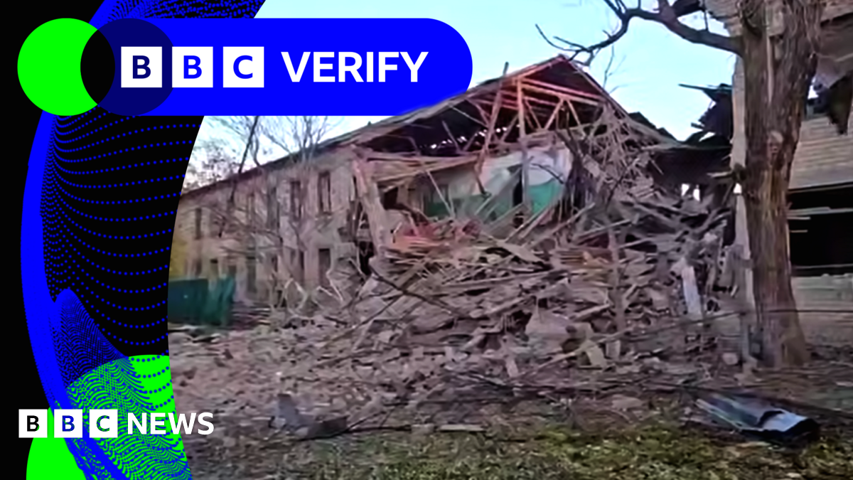 BBC Verify Live: Videos show impact of overnight Russia and Ukraine attacks as Rostov and Kherson hit