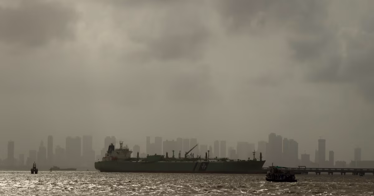 Trump Says India’s Modi Has Pledged To Stop Buying Russian Oil