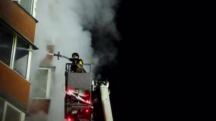 Russia strikes Ukraine after Trump-Putin meeting cancelled