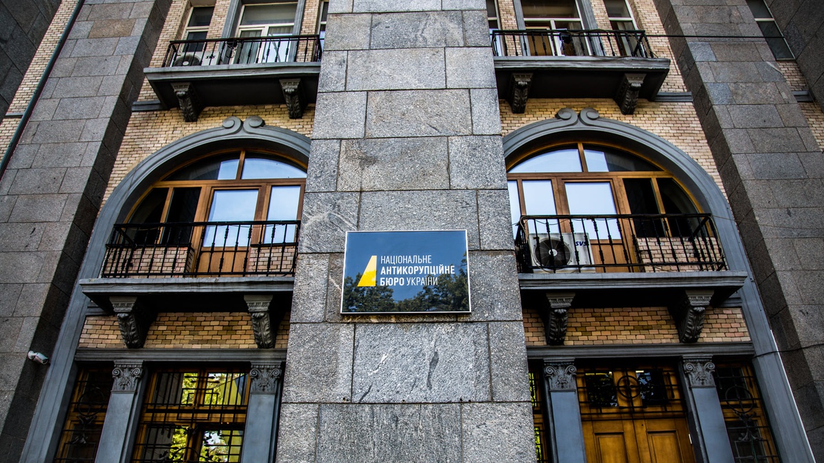 SBU raids homes of NABU detective’s relatives investigating energy abuse – NABU