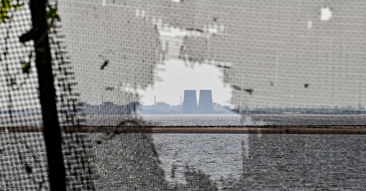 How Putin Stole Ukraine’s Zaporizhzhia Nuclear Power Plant
