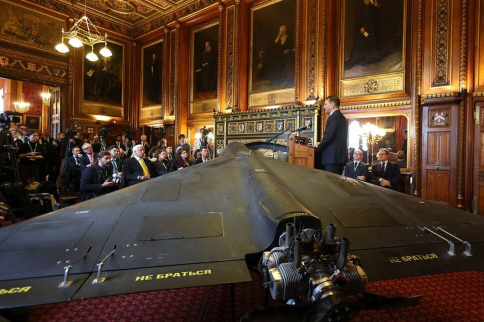 Poland’s Sikorski Says Europe Must Prepare for ‘Deep’ Russian Strike