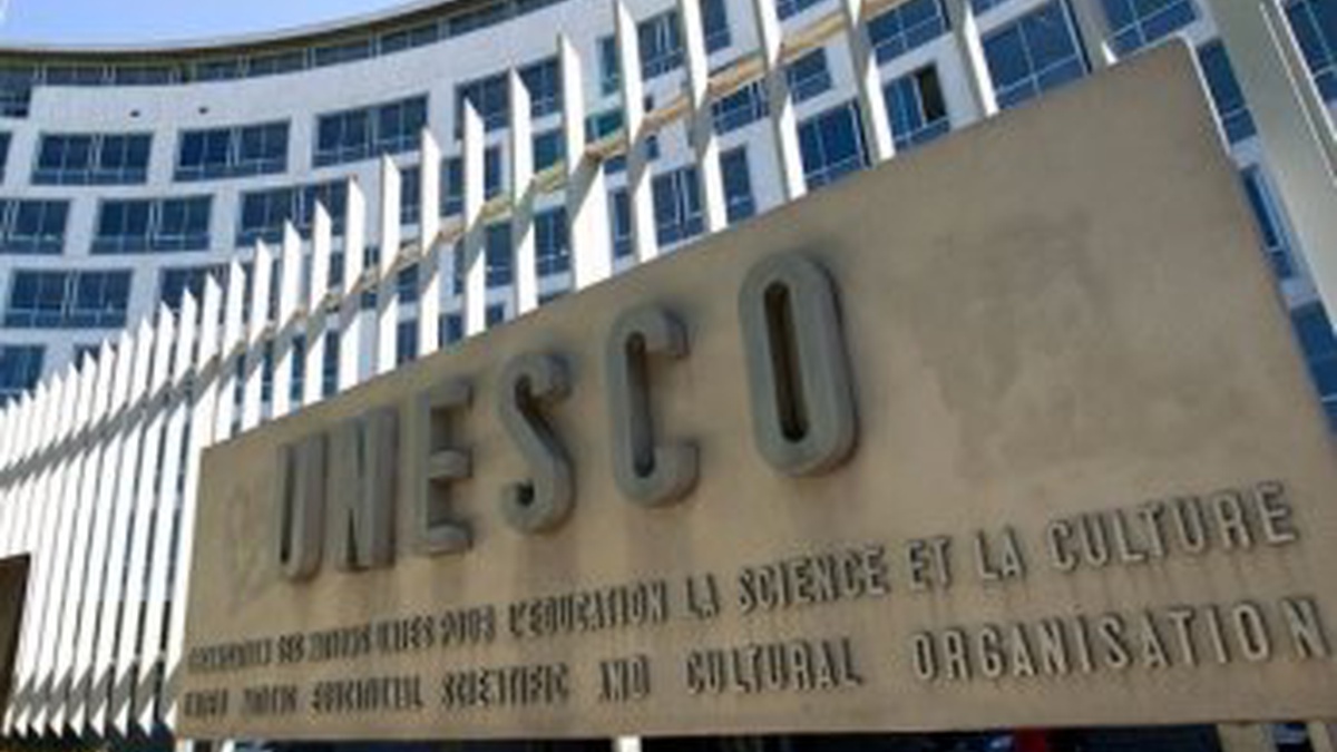 UNESCO Executive Board adopts decision to continue monitoring situation in occupied Crimea