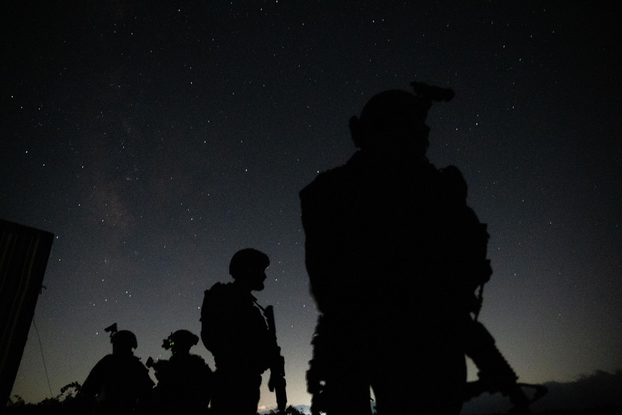 Six soldiers hurt in gun battle as IDF detains terror suspects in southern Syria