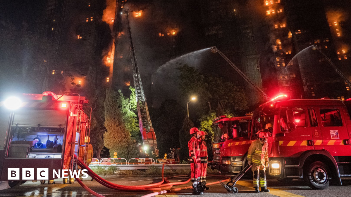 Hong Kong fire: At least 13 dead as more than 700 firefighters tackle blaze