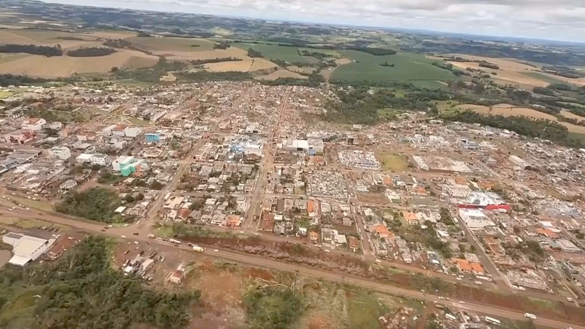 Video. Drone footage shows widespread destruction after deadly tornado hits Brazil