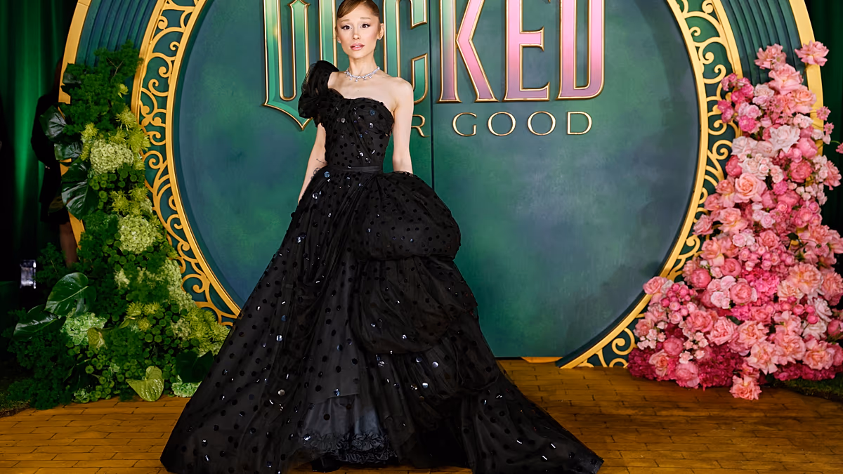 Video. Man sentenced to nine days in jail for rushing at Ariana Grande