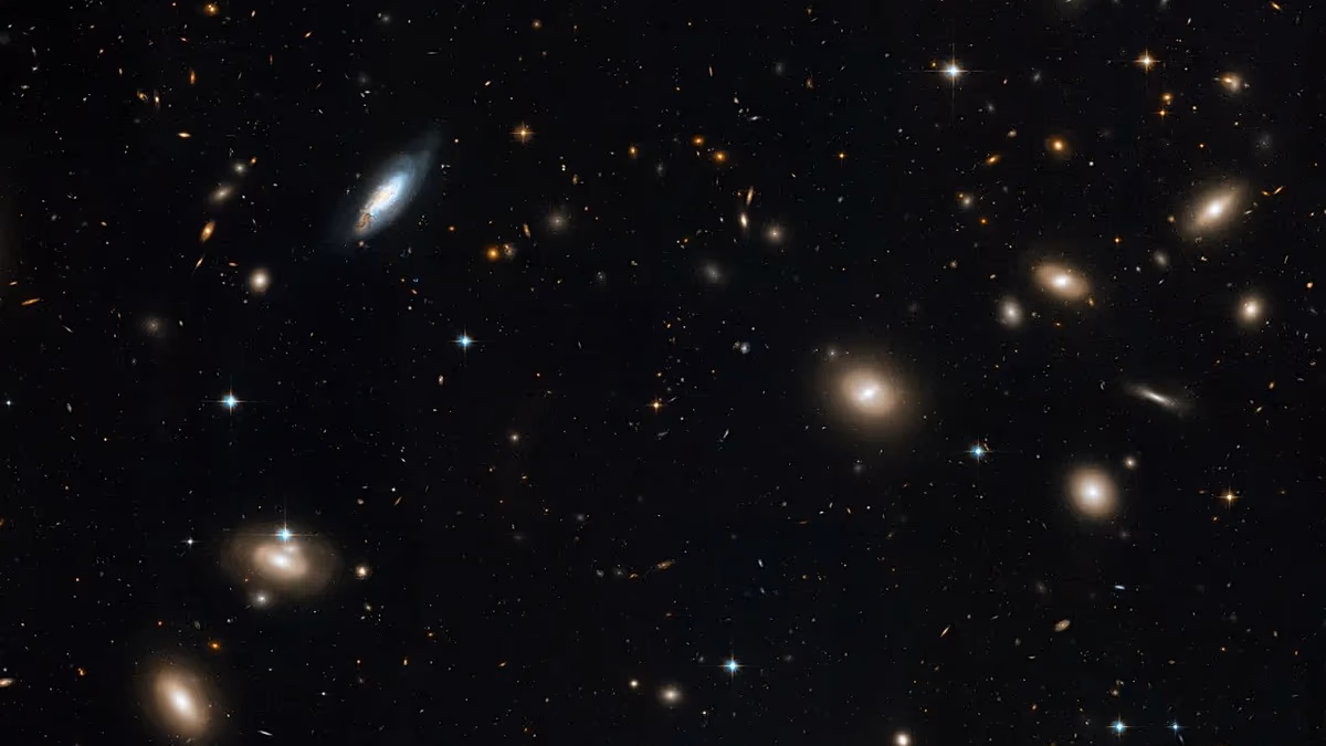 Has dark matter finally been seen? New study detects mysterious galactic glow