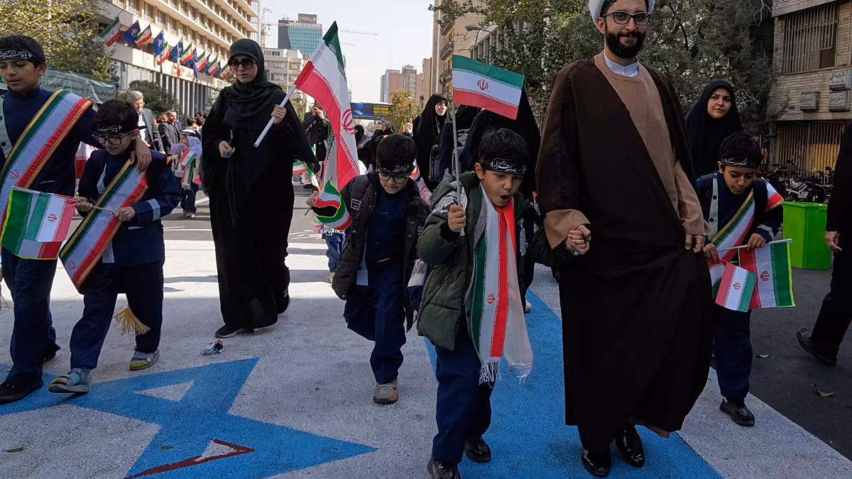 Video. Mass anti-US rallies held in Tehran on 46th anniversary of US embassy takeover