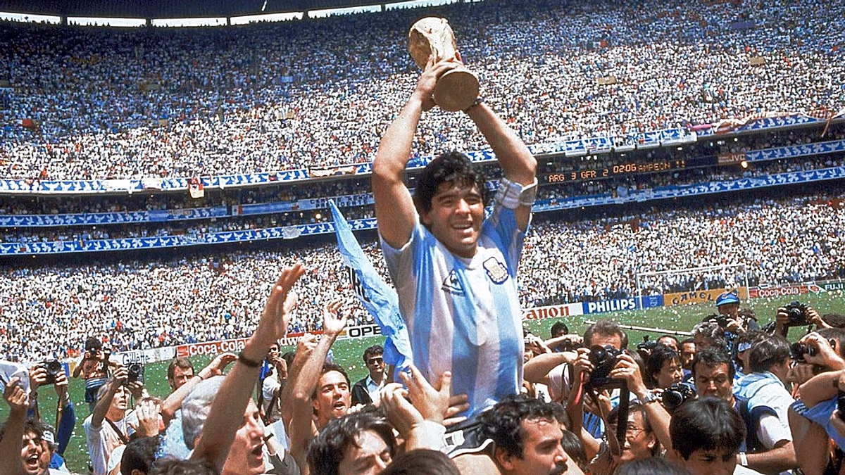 Seven healthcare staff on trial again for negligence in Diego Maradona’s death