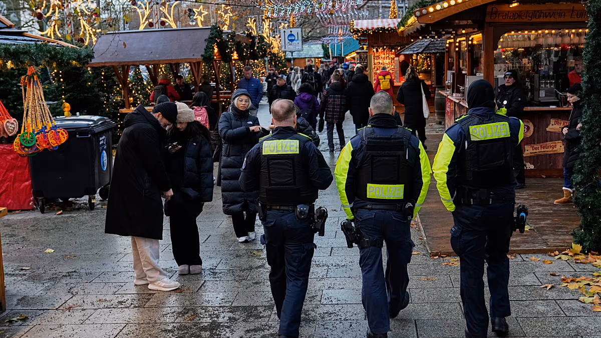 Video. Germany opens Christmas markets with tighter security