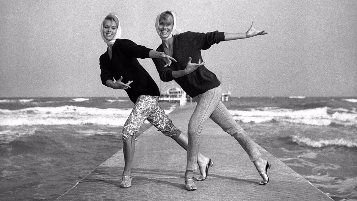 German dancing duo, The Kessler Twins, die aged 89 by ‘joint assisted suicide’
