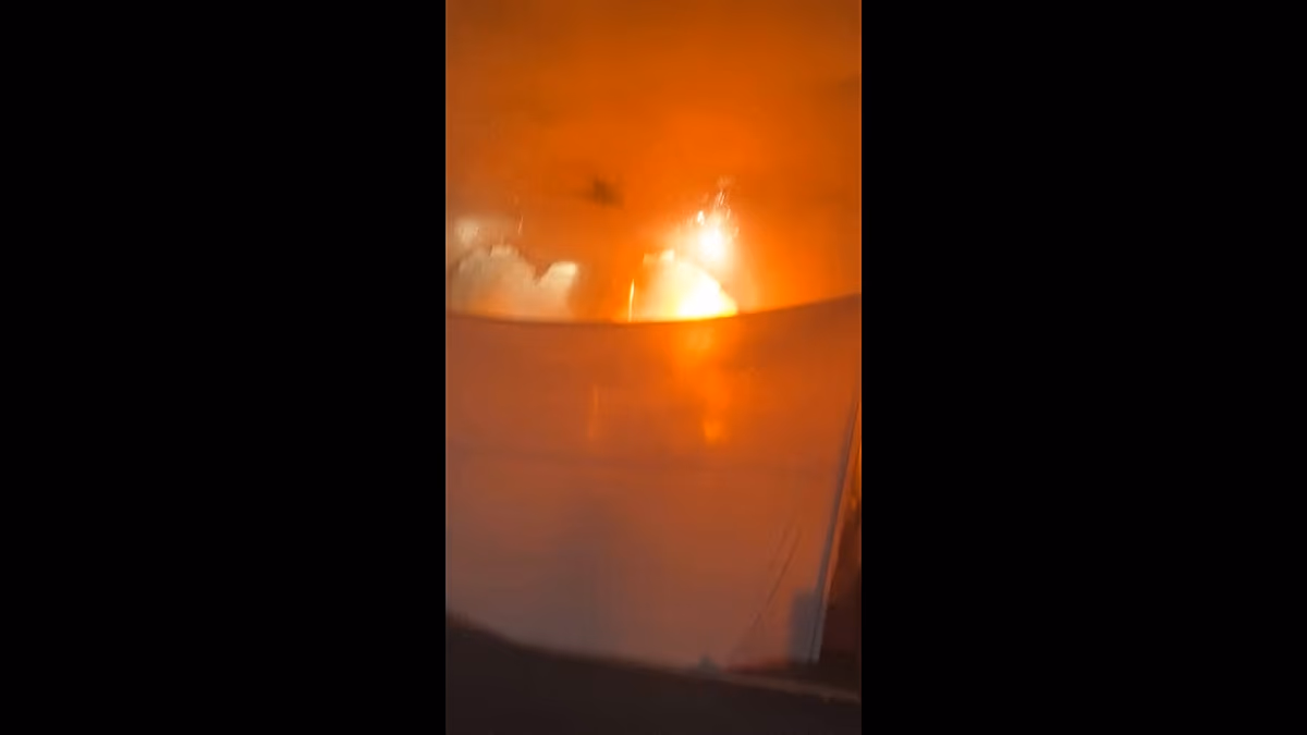 Video. People evacuated after fire breaks out at COP30 venue in Brazil