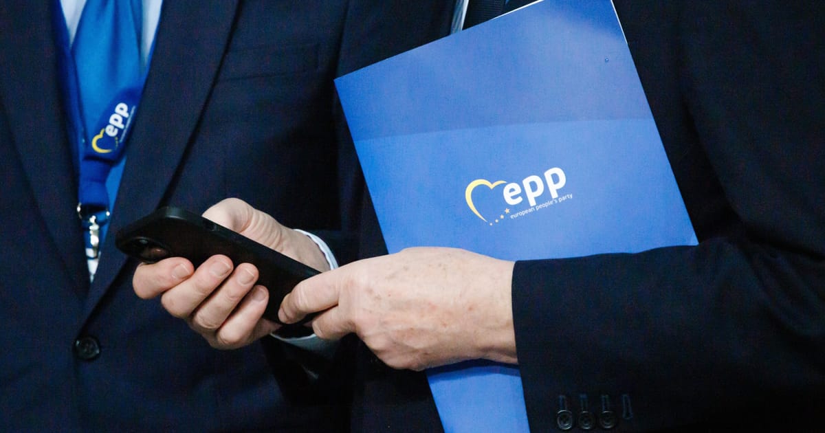 EPP’s far-right flirtation leaves its centrist allies stuck – POLITICO