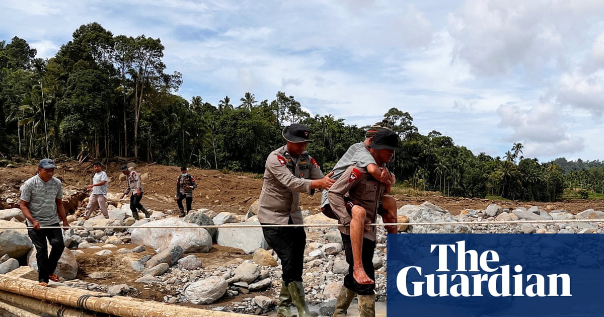 Indonesia and Thailand floods death toll passes 600 with hundreds still missing | Asia Pacific