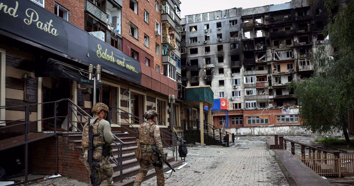 Battle For Ukraine’s Pokrovsk Escalates As Russian Forces Press On