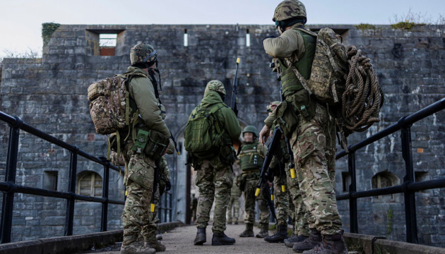 Marines destroy two Russian boats attempting to cross river