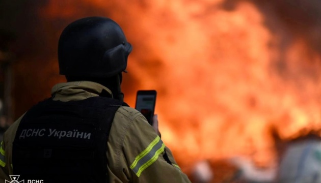 Russians attack Dnipro with drones, causing fire