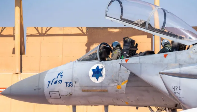 Israel carries out new airstrikes on Hezbollah targets in Lebanon