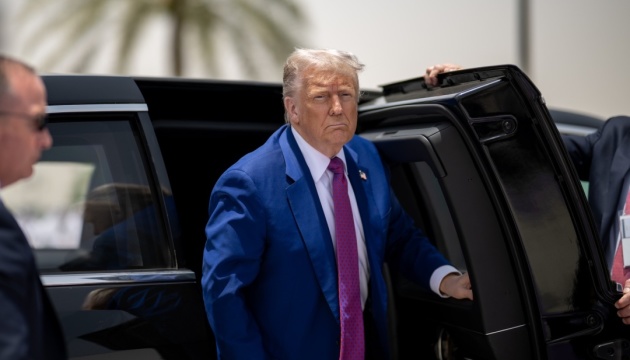 Trump drops Thursday deadline for Ukraine, Russia to reach peace deal