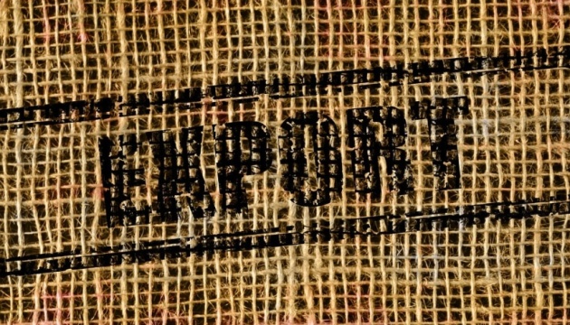 Russia rapidly loses arms market