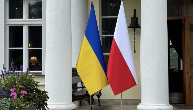 Zelensky, Nawrocki to discuss security, economy, history in Warsaw – Polish president’s office