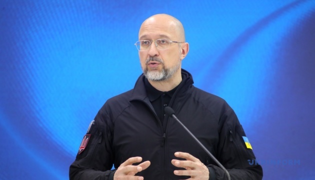 Defense Ministry preparing new types of contracts for military personnel with clear service terms — DM Shmyhal