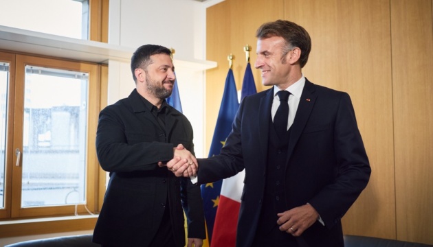 Zelensky, Macron to meet in Paris on Monday