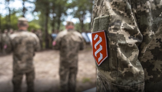 Zelensky honors soldiers who carried out evacuation using ground drone