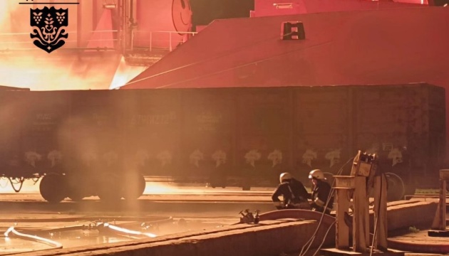 energy, port facilities hit, several vessels damaged