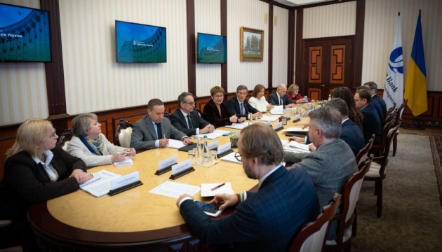 Ukraine’s PM, EBRD president discuss financing gas purchases for heating season