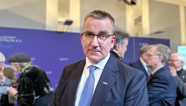 War likely to continue at current intensity for six more months, security expert warns