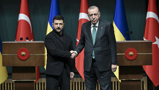 Zelensky, Erdogan discuss peace process, prisoner swaps, Türkiye’s role in Coalition of the Willing