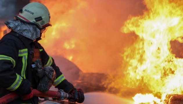 Rescuers eliminate consequences of strike on agricultural enterprise in Sumy region