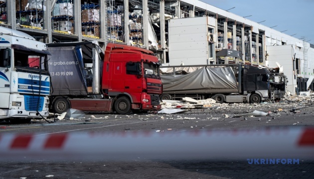 In Kyiv, Novus logistics center damaged by Russian attack, four drivers killed, and five people injured
