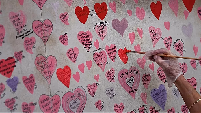 UK commits to ensuring 'poignant' COVID memorial wall in London will be preserved