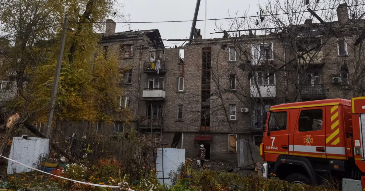 Ukraine, Russia Trade Air Strikes Overnight On Key Infrastructure