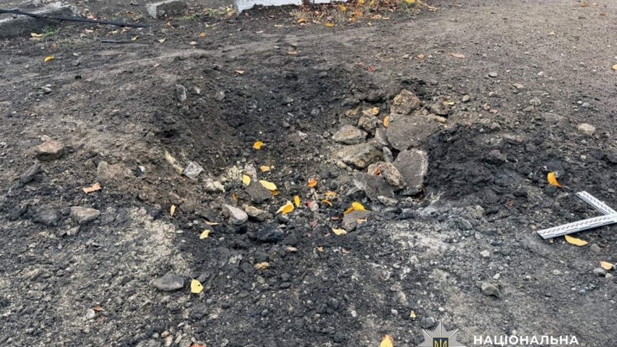 Russian attacks kill 3, injure 5 police officers in Kherson region – police