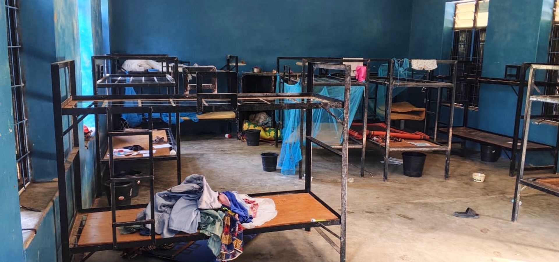 Nigeria school kidnapping: Who’s behind it, why were children targeted? | Armed Groups News