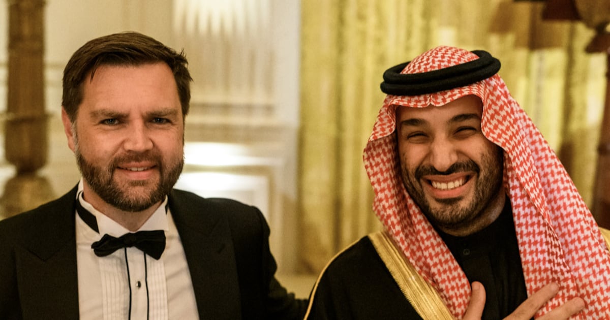 JD Vance Spotted With Suspicious Stain in Crown Prince Meeting
